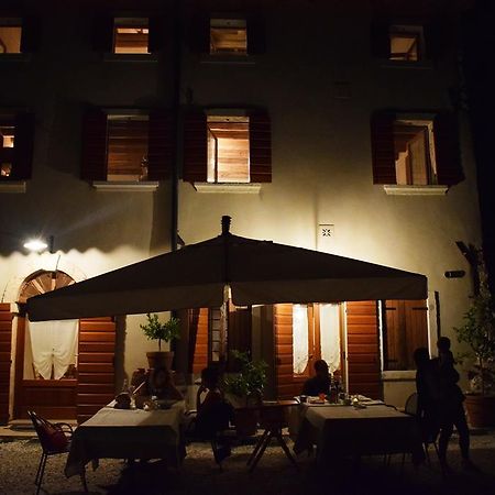 Agriturismo Borgo Valfredda Villa Mezzane di Sotto Eksteriør billede