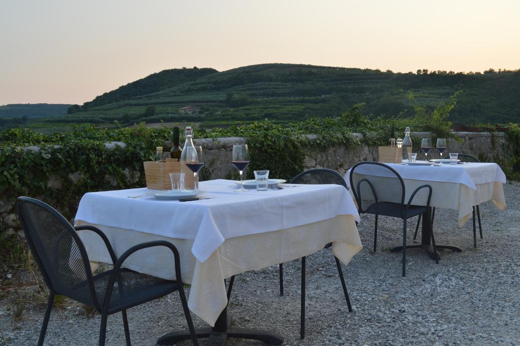 Agriturismo Borgo Valfredda Villa Mezzane di Sotto Eksteriør billede