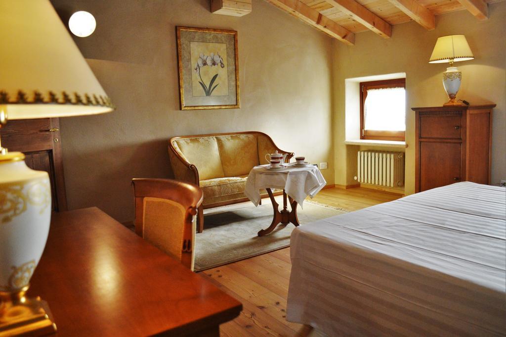 Agriturismo Borgo Valfredda Villa Mezzane di Sotto Eksteriør billede